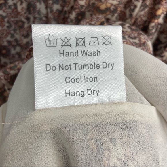 O.p.t. Lea Long Sleeve Tiered Ditsy Floral Mini Dress Size Small - Picture 11 of 11